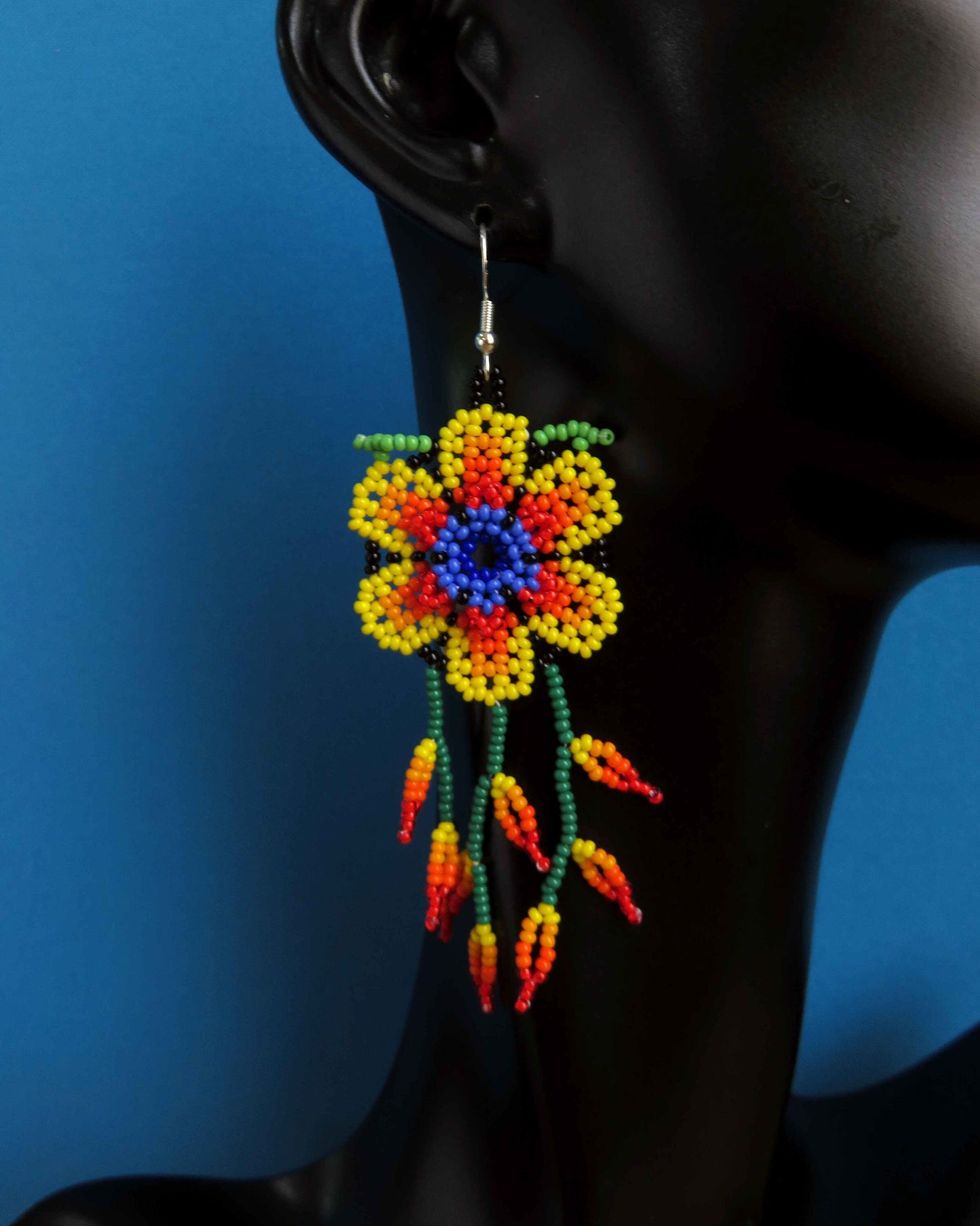 Flower Earrings, Beaded Flower, Mexican folk art, Native american earrings, Mexican Jewelry, Mexican earrings, Huichol Earrings, AF-0943