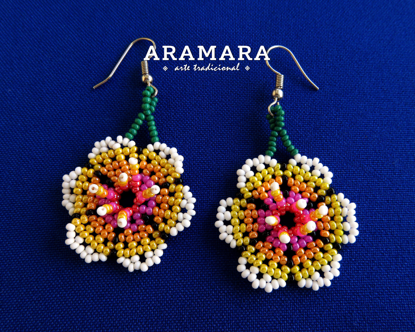 Huichol Earrings, Beaded flower earrings, Native American Earrings, Seed Bead Earrings, Mexican Earrings, Fringe Earrings, Mexican Folk Art,